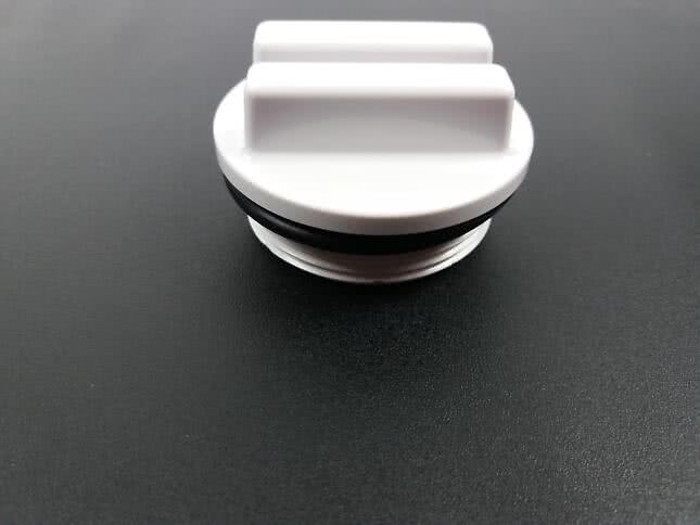 Dräneringsplugg med O-ring SwimClear