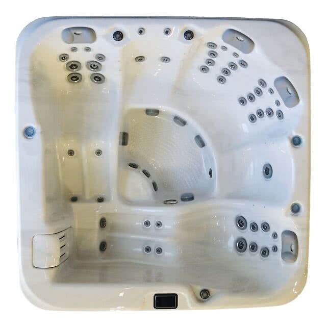 Swan Spa Zenith Z45 salt